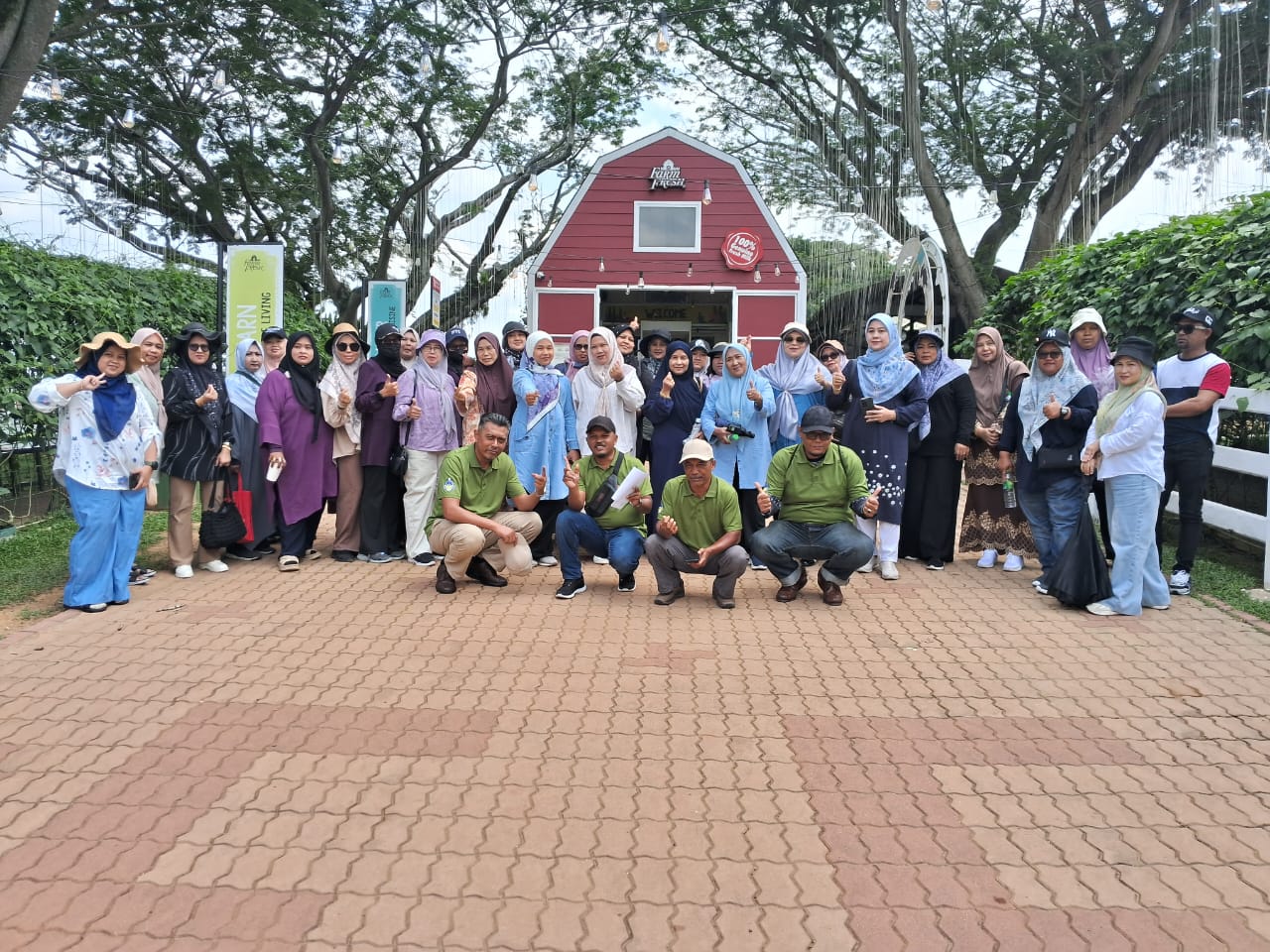 SESI BERGAMBAR DI FF