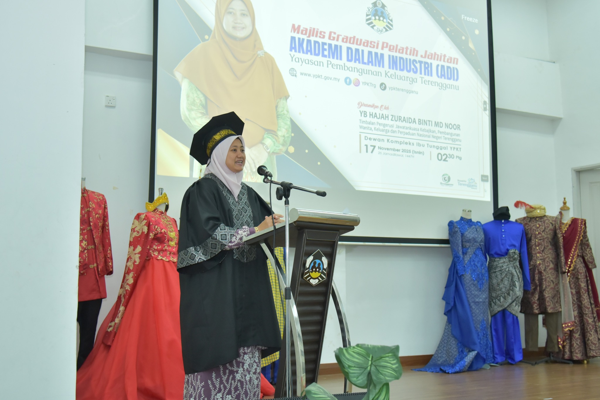 pemberian kata aluan