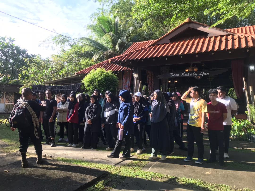 perhimpunan taklimat