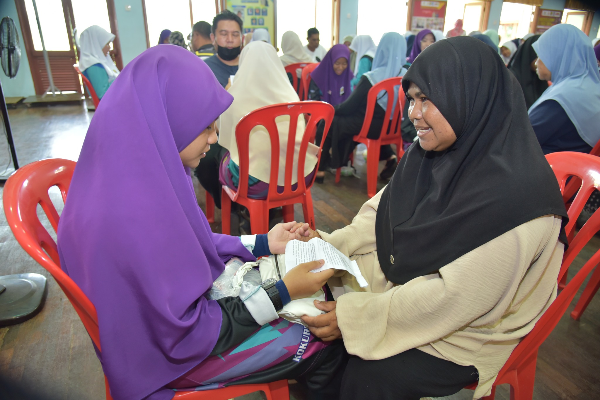 ibu dan anak sesi takrif