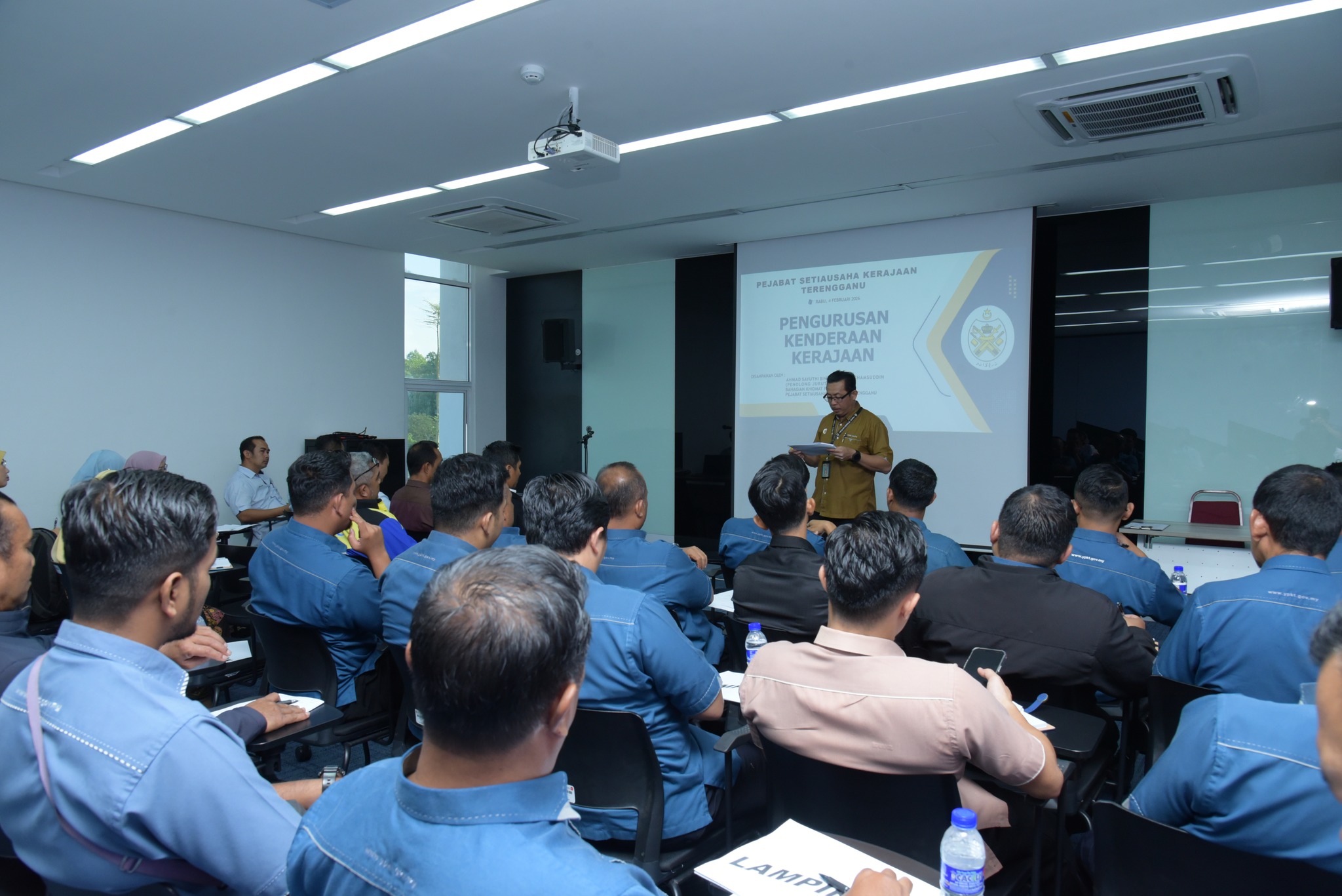 sesi ceramah pengurusan kenderaan