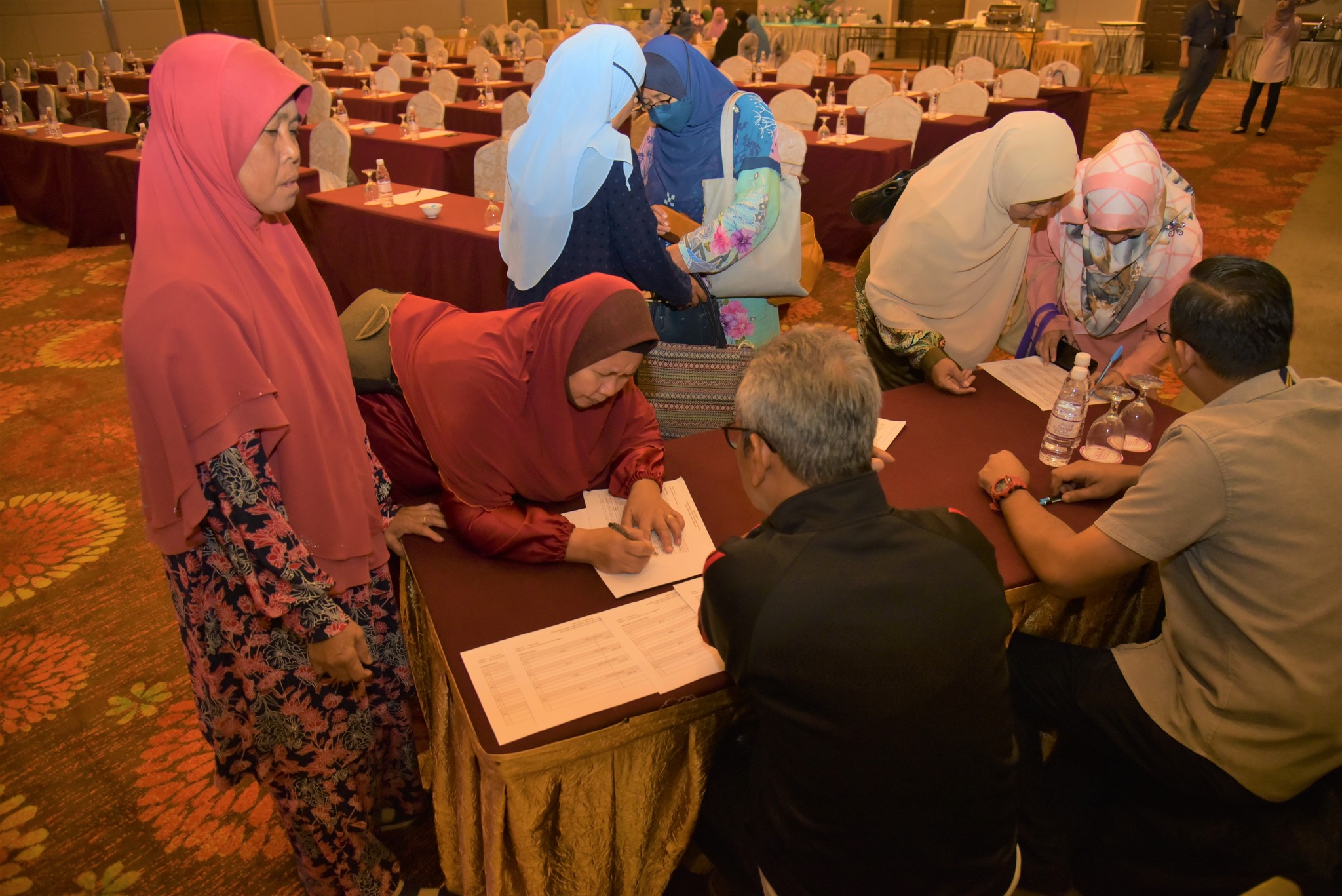 Bengkel Pengurusan Bantuan Kelab Ibu Tunggal YPKT2